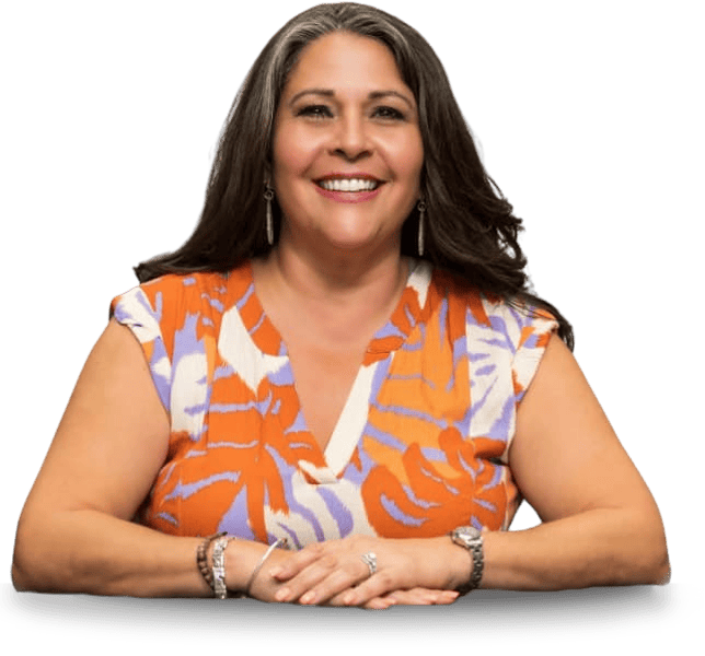 Ivonne-Ribeiro-CEO-Founder-iSellSocial-Social-Media-Marketing (1)